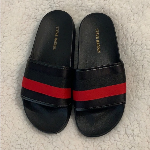steve madden black slides
